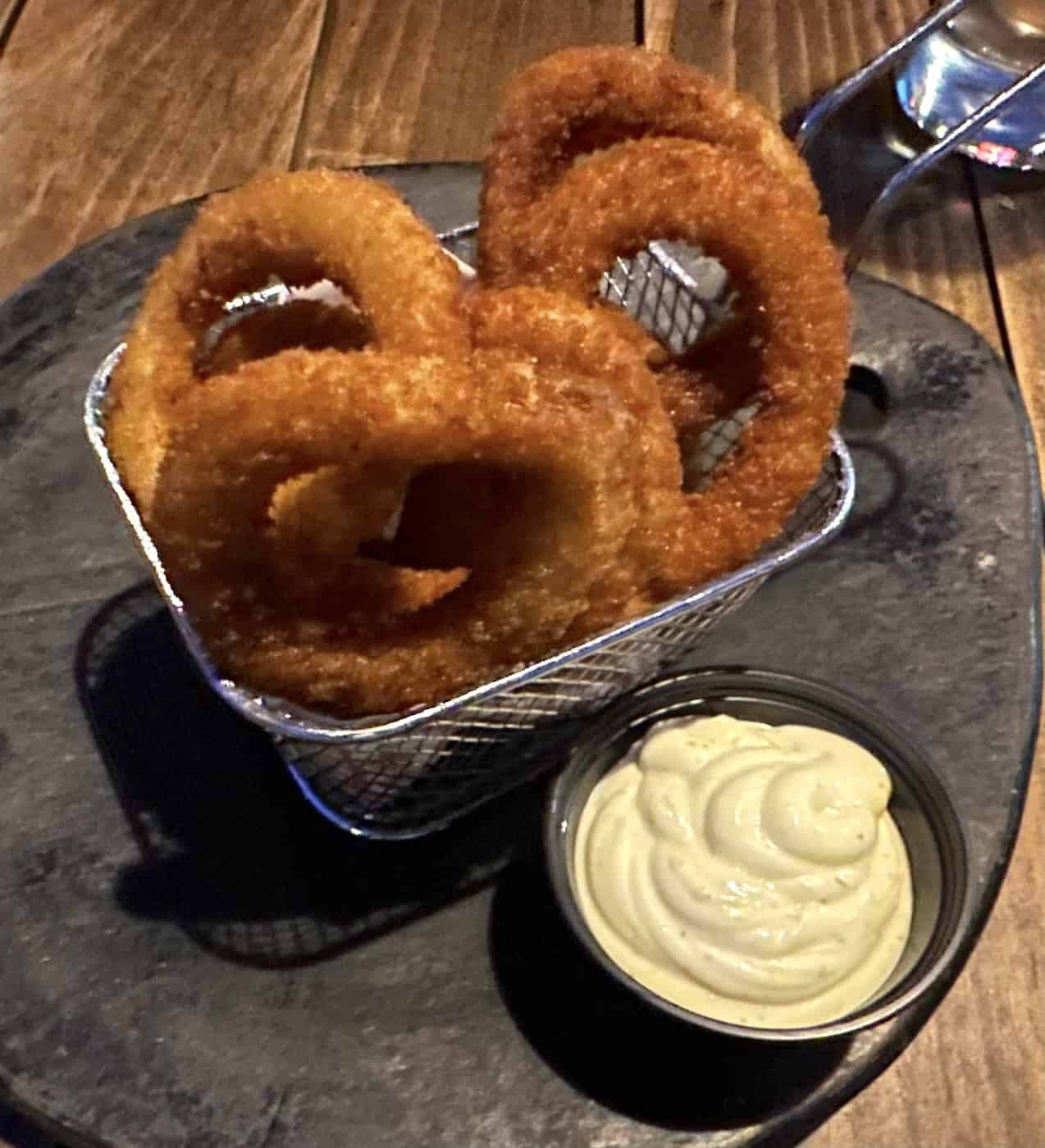 Onion rings at El Garaje