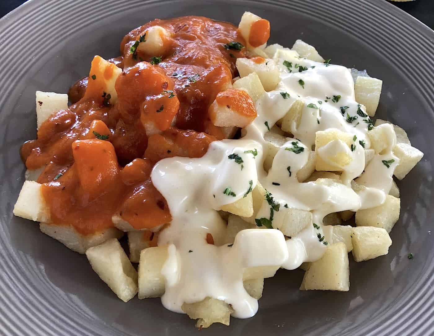 Patatas bravas at El Secreto Español in Pereira, Risaralda, Colombia