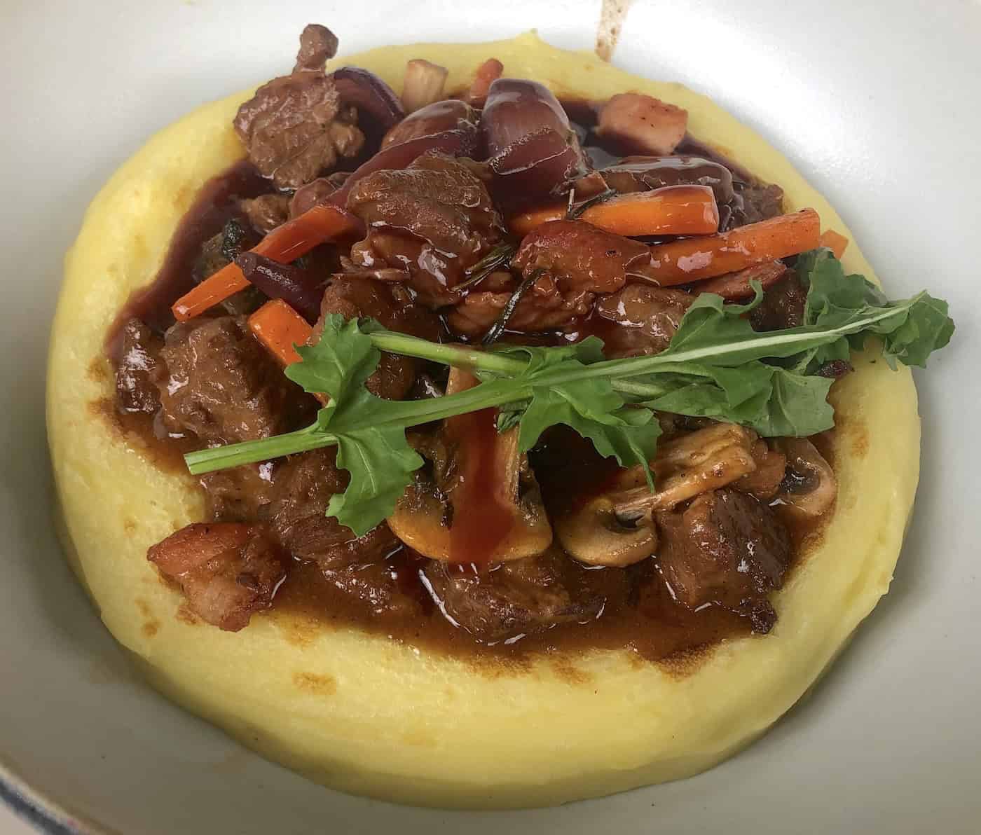 Bœuf bourguignon at Ambar in Pereira, Risaralda, Colombia