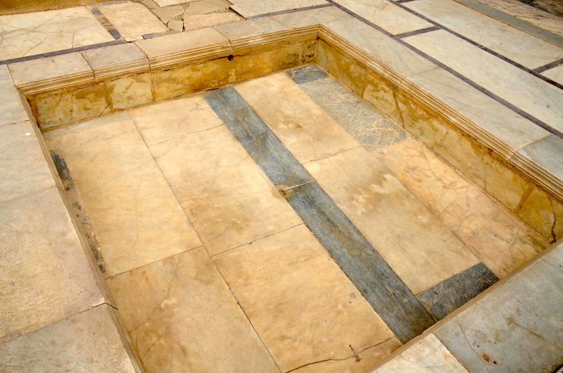 Water basin in Room 36 of Dwelling Unit 6 in the Terrace Houses at Ephesus