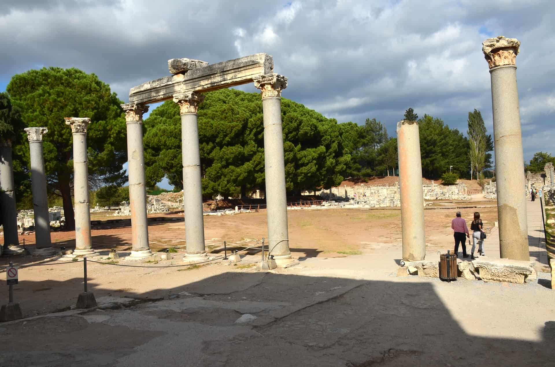 Stoa on the southeast corner of the Commercial Agora