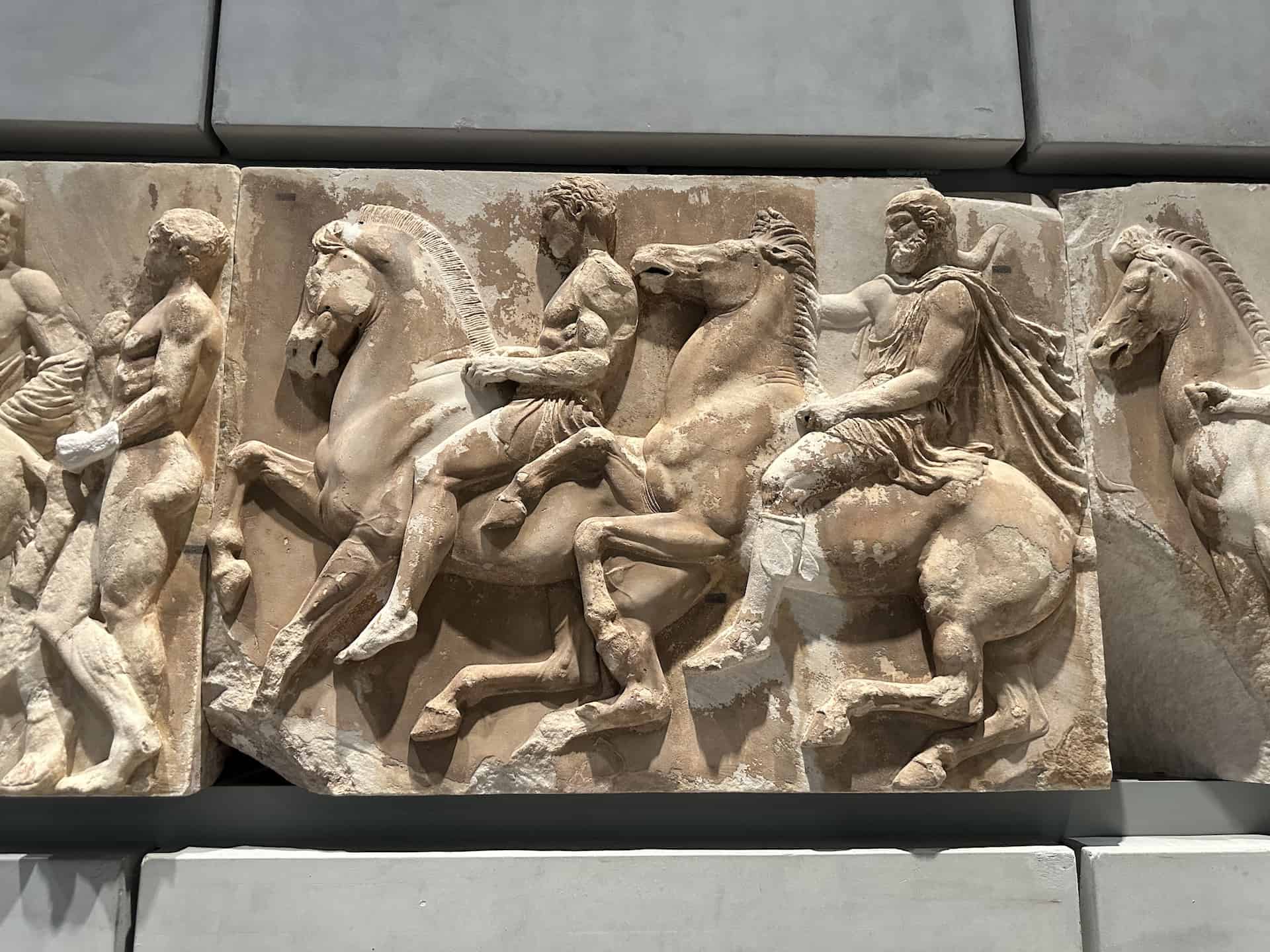 W IV, 7-8 on the west frieze of the Parthenon