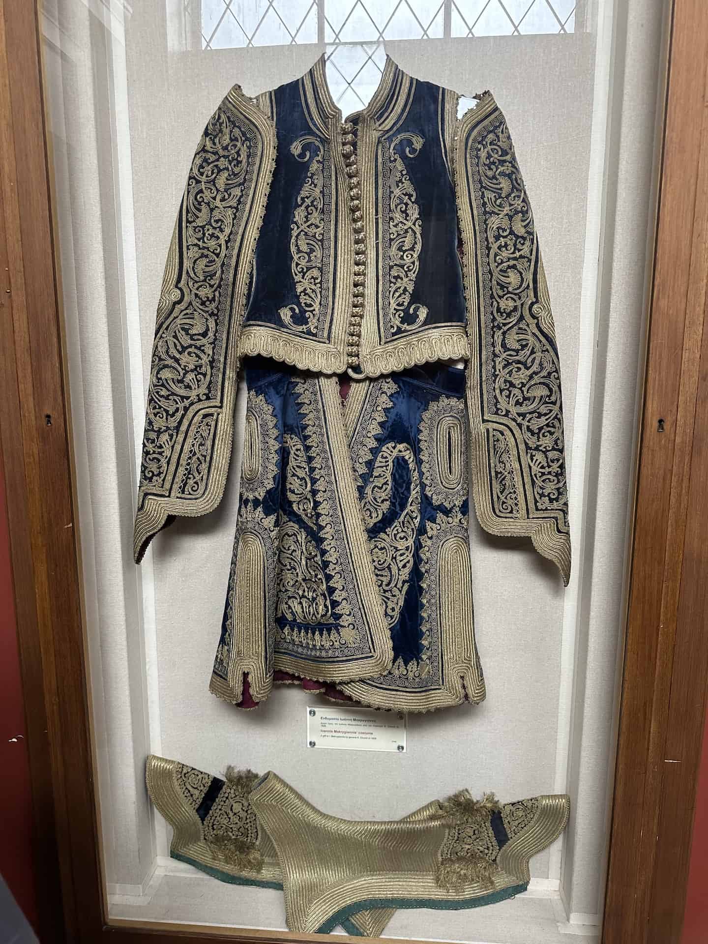 Costume of Yannis Makrygiannis, gifted by General Richard Church (1784-1873) in 1828