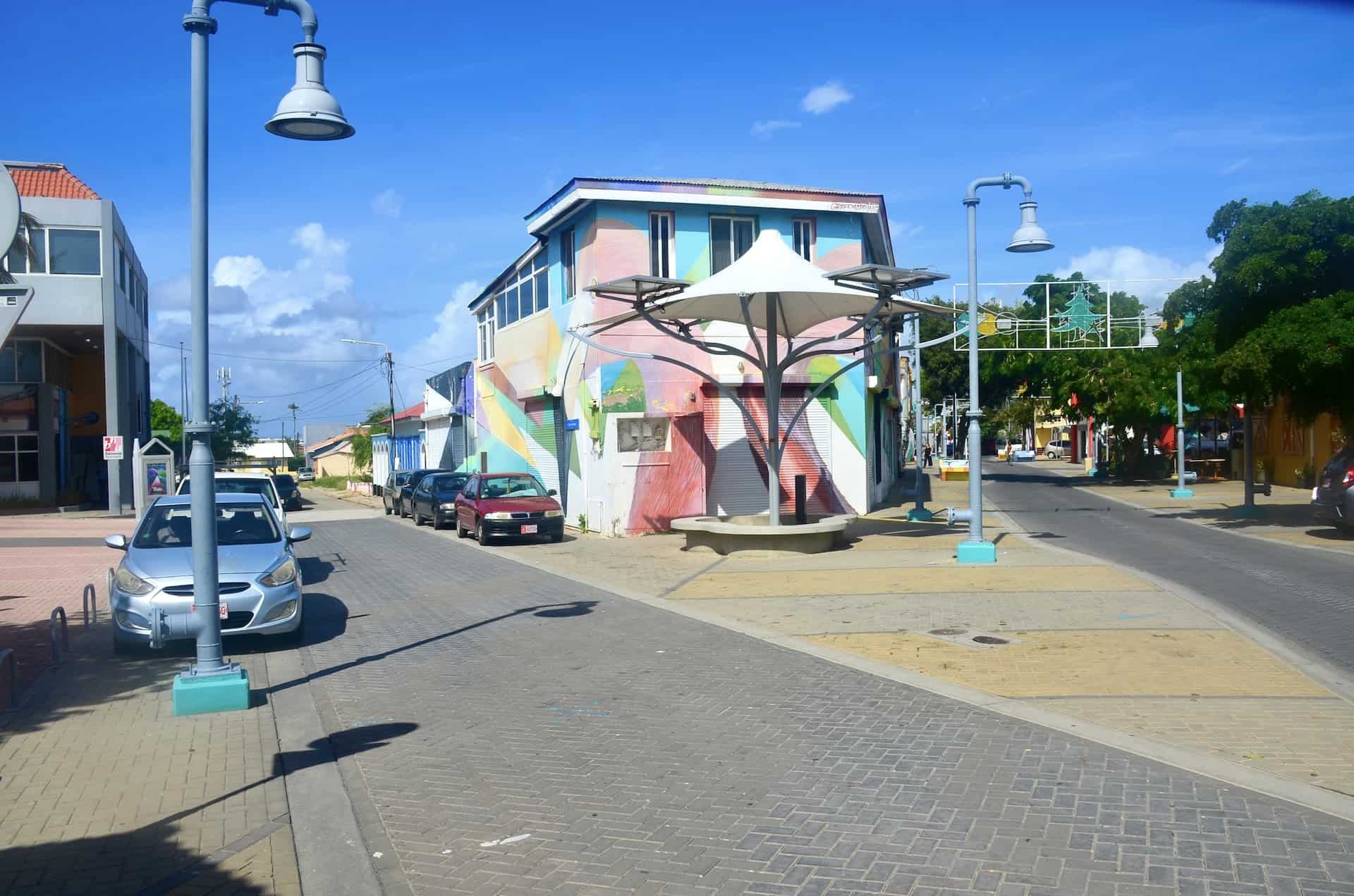 Building with murals in San Nicolas, Aruba