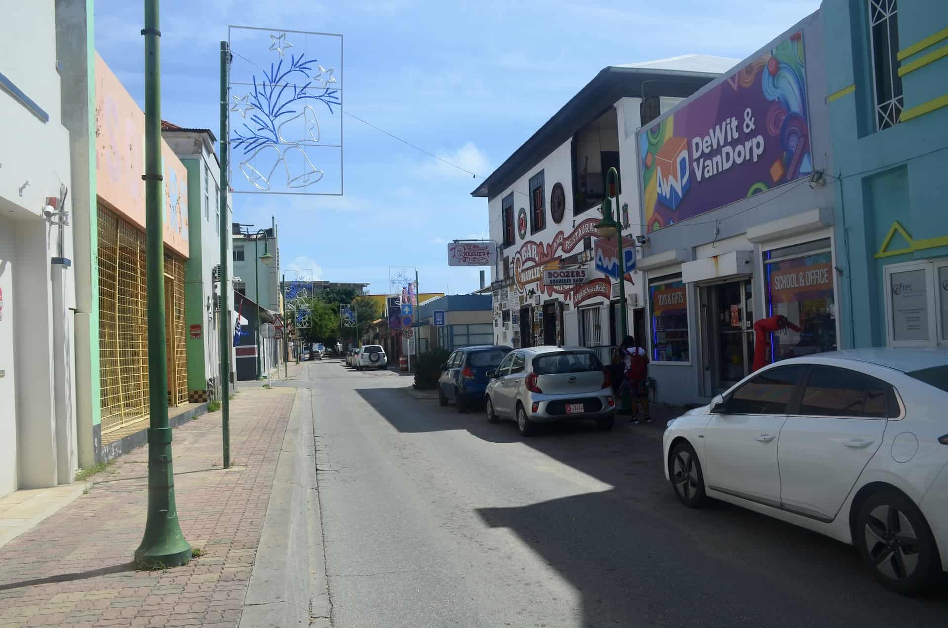 Bernard van de Veen Zeppenfeldstraat in San Nicolas, Aruba