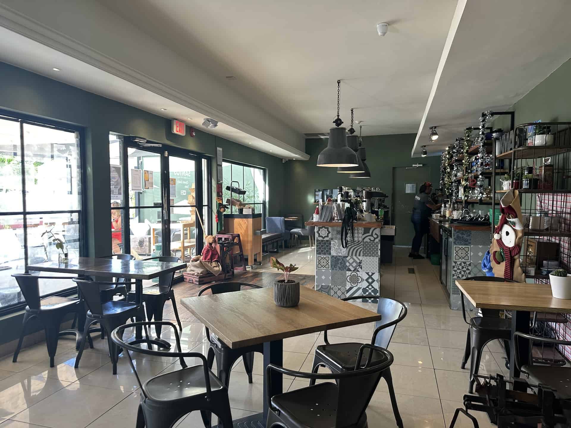 Dining room at Santos Coffee in Oranjestad, Aruba
