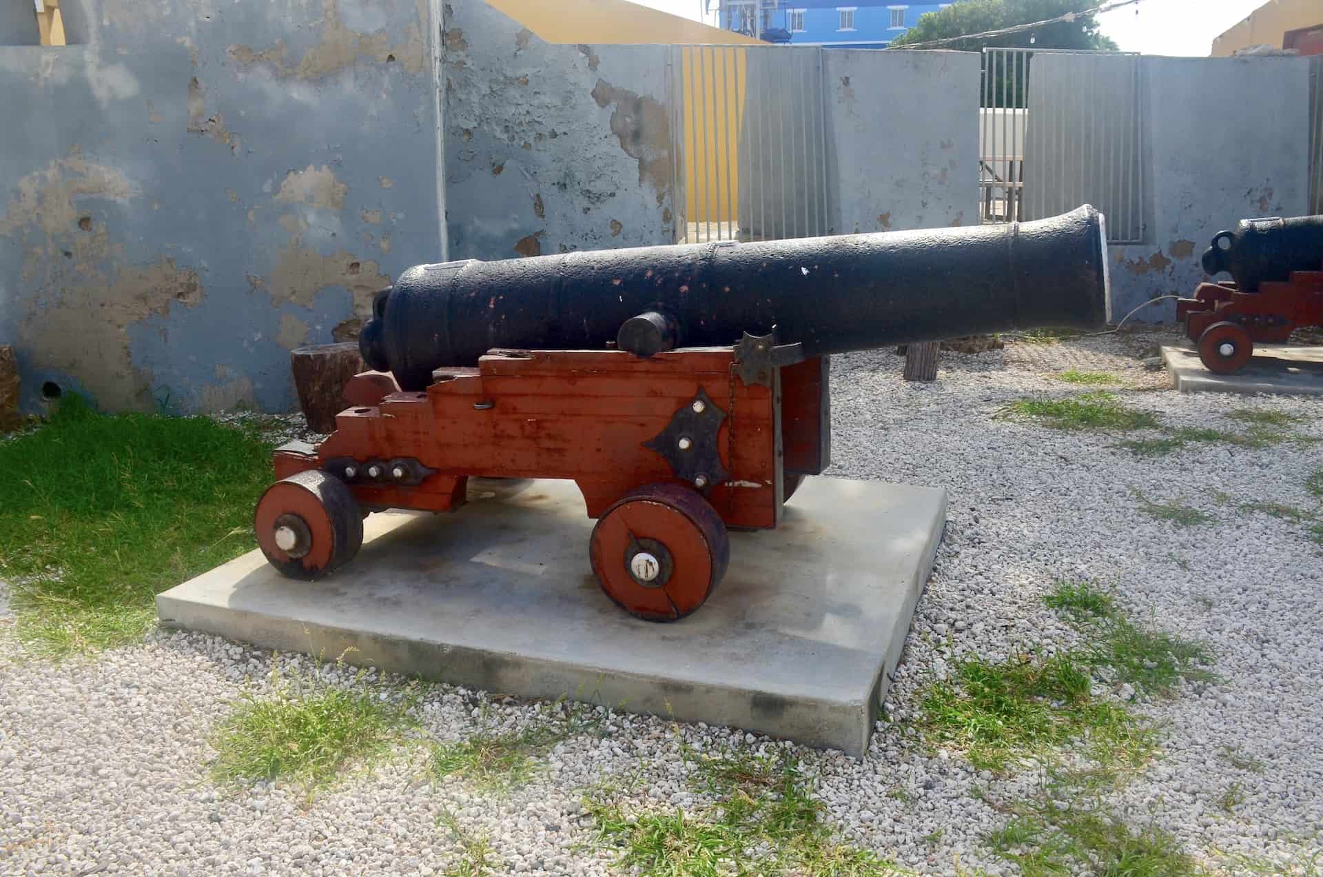 Cannon at Fort Zoutman