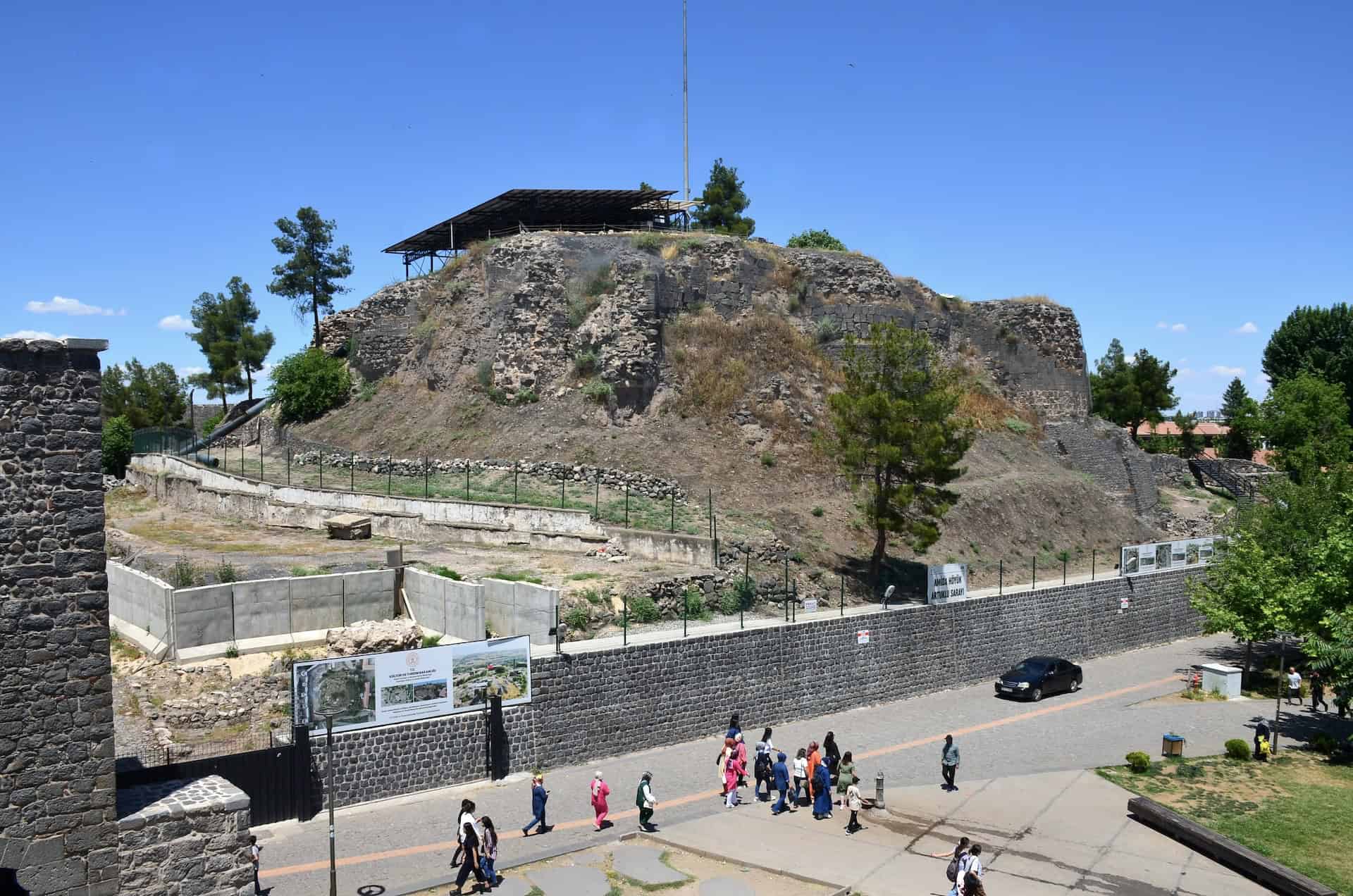 Amida Tumulus and Artuqid Palace at the Diyarbakır Archaeological Museum in Turkey