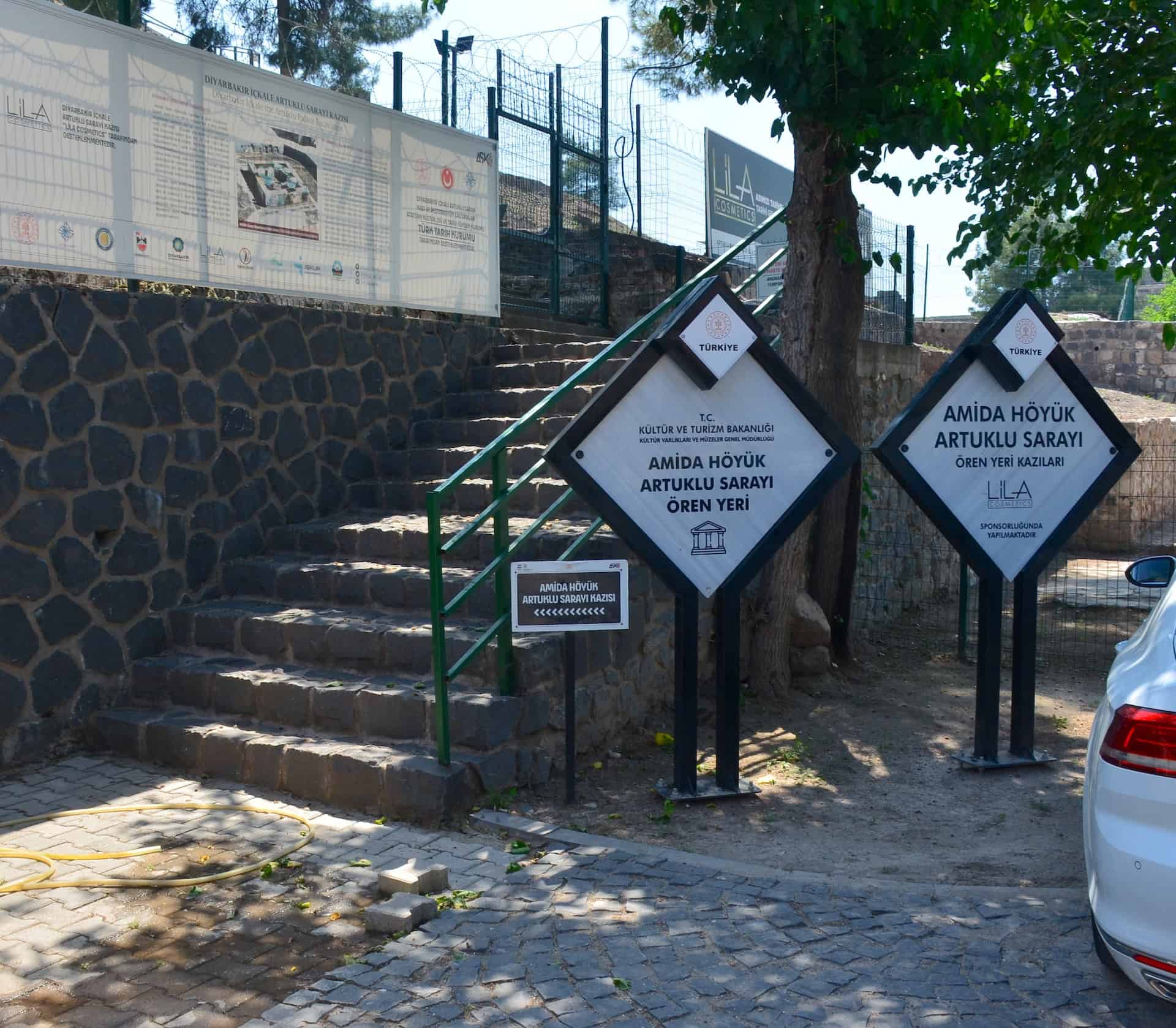 Entrance to the Amida Tumulus and Artuqid Palace