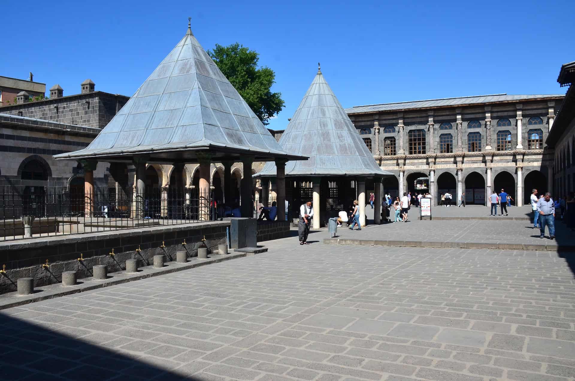 Courtyard of the Grand Mosque of Diyarbakır