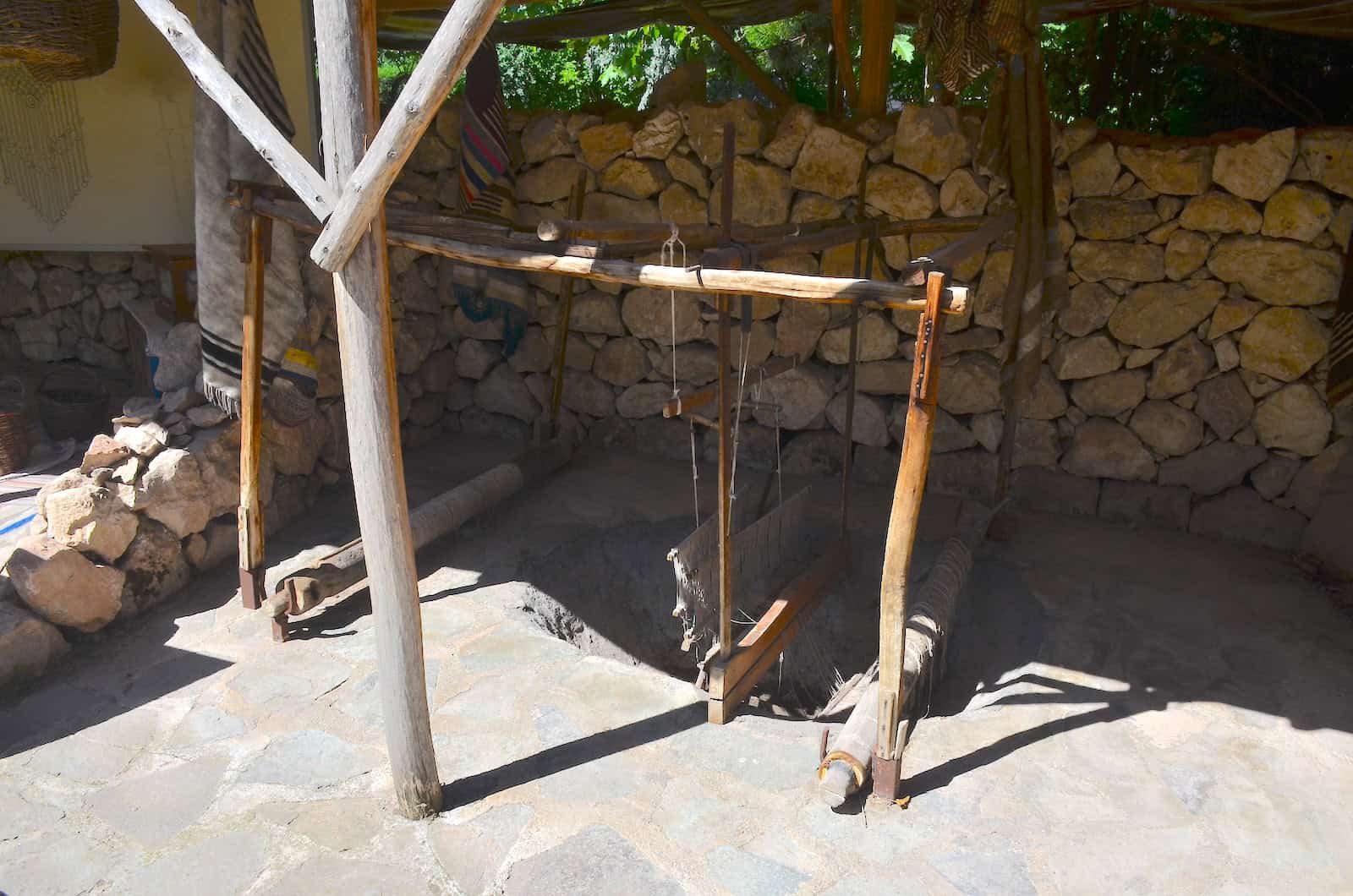 Weaving loom in the Hasankeyf section of the garden