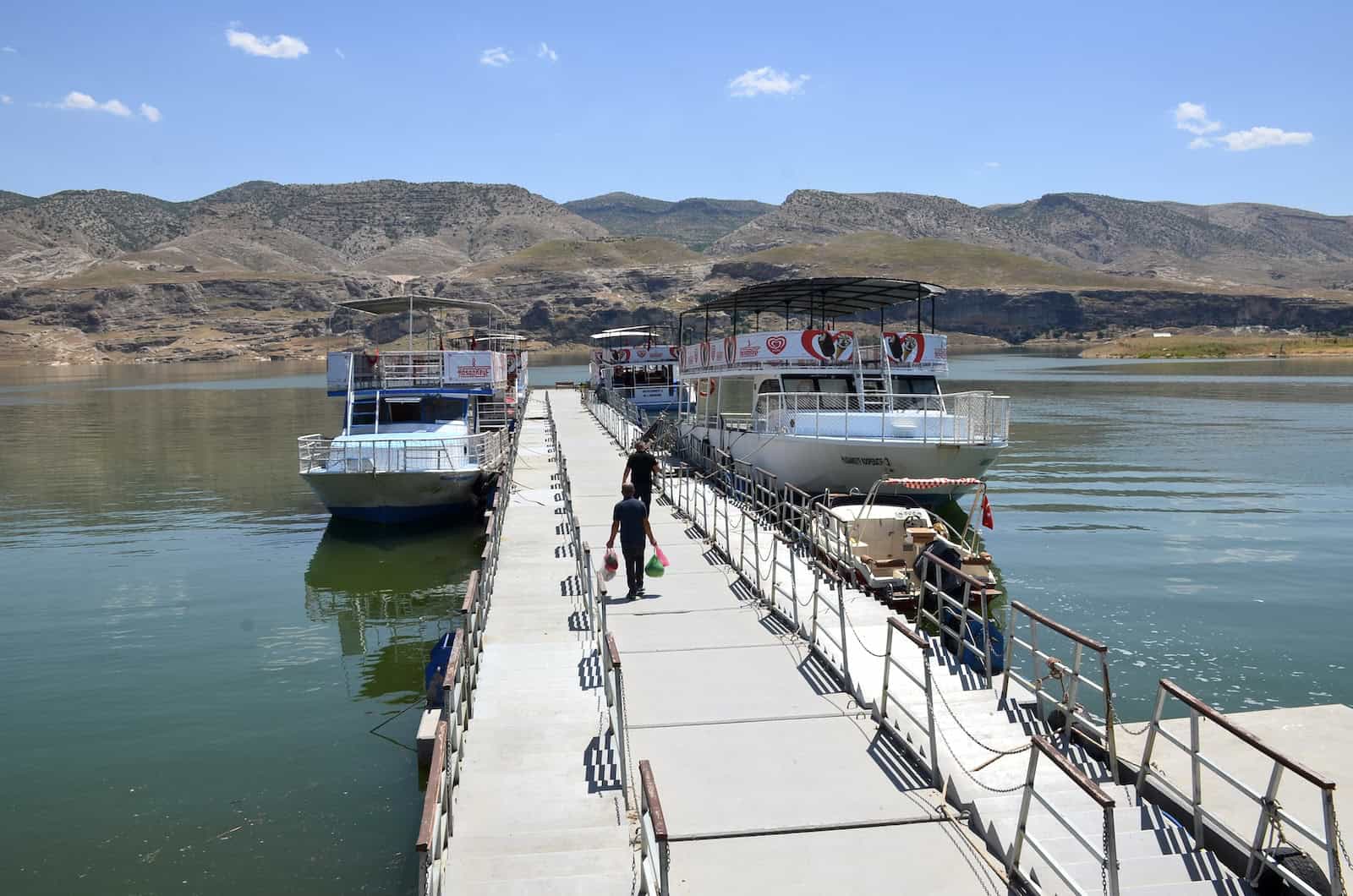 Hasankeyf Pier