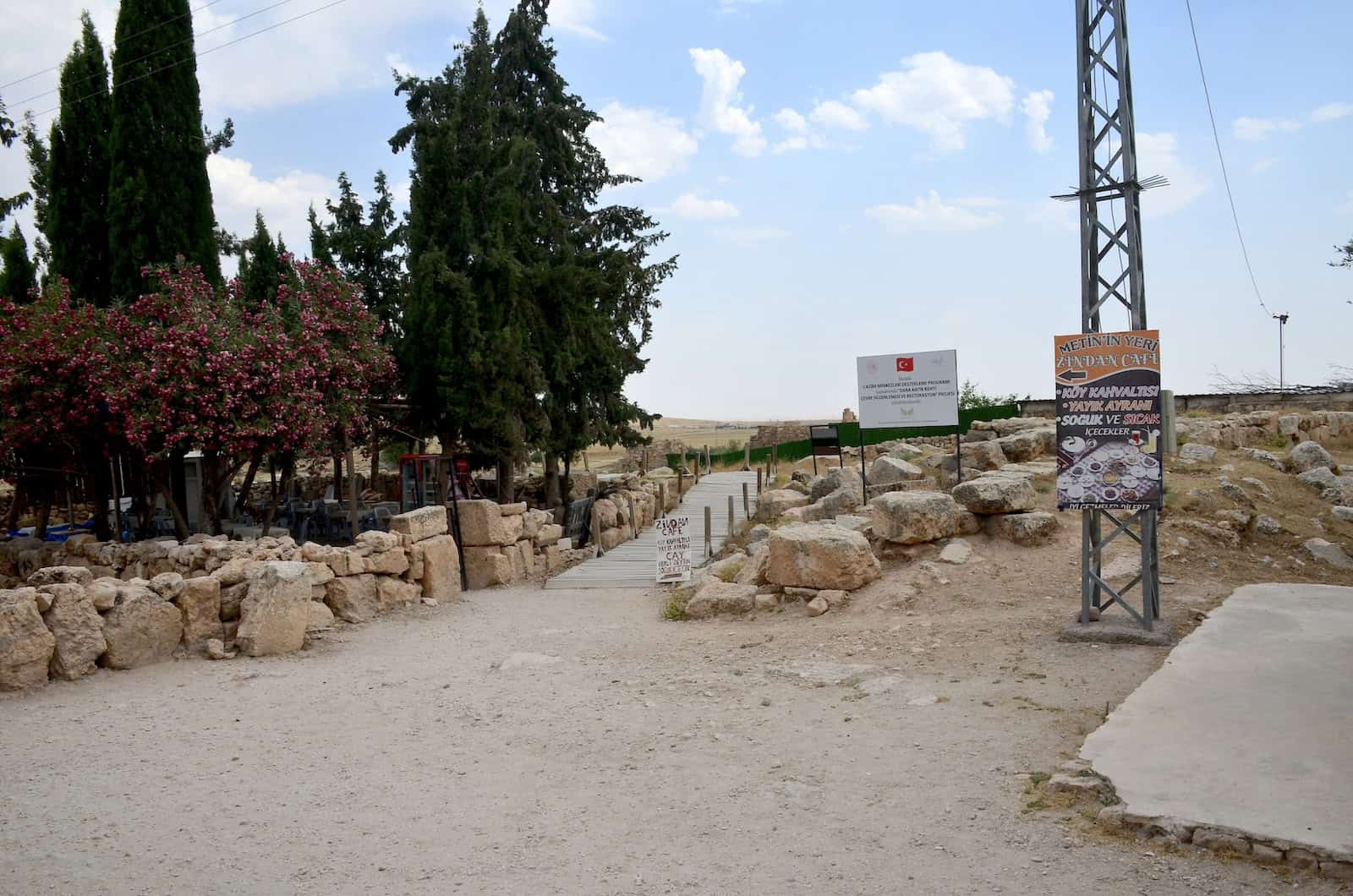 Path to the Agora