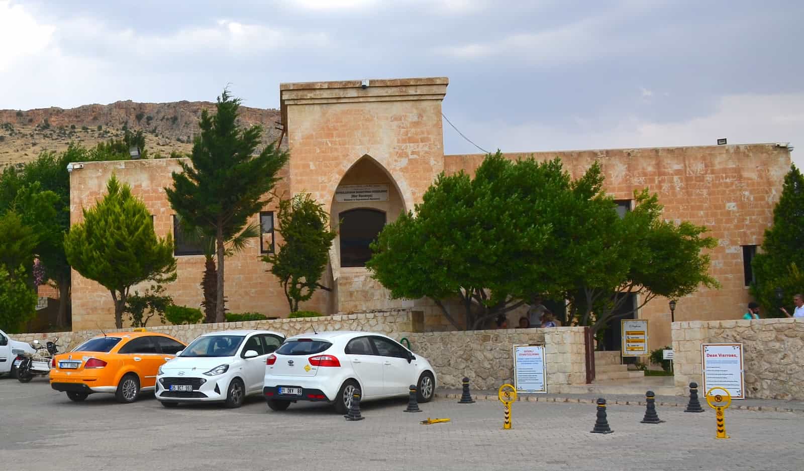 Tourist entrance to Mor Hananyo