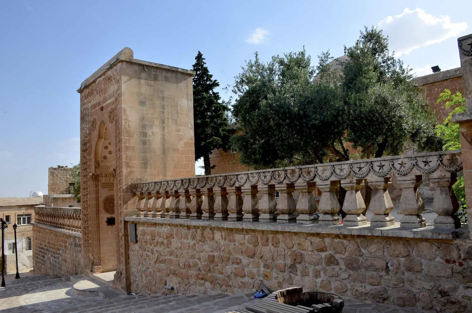 Outer wall of the complex of the Latifiye Mosque