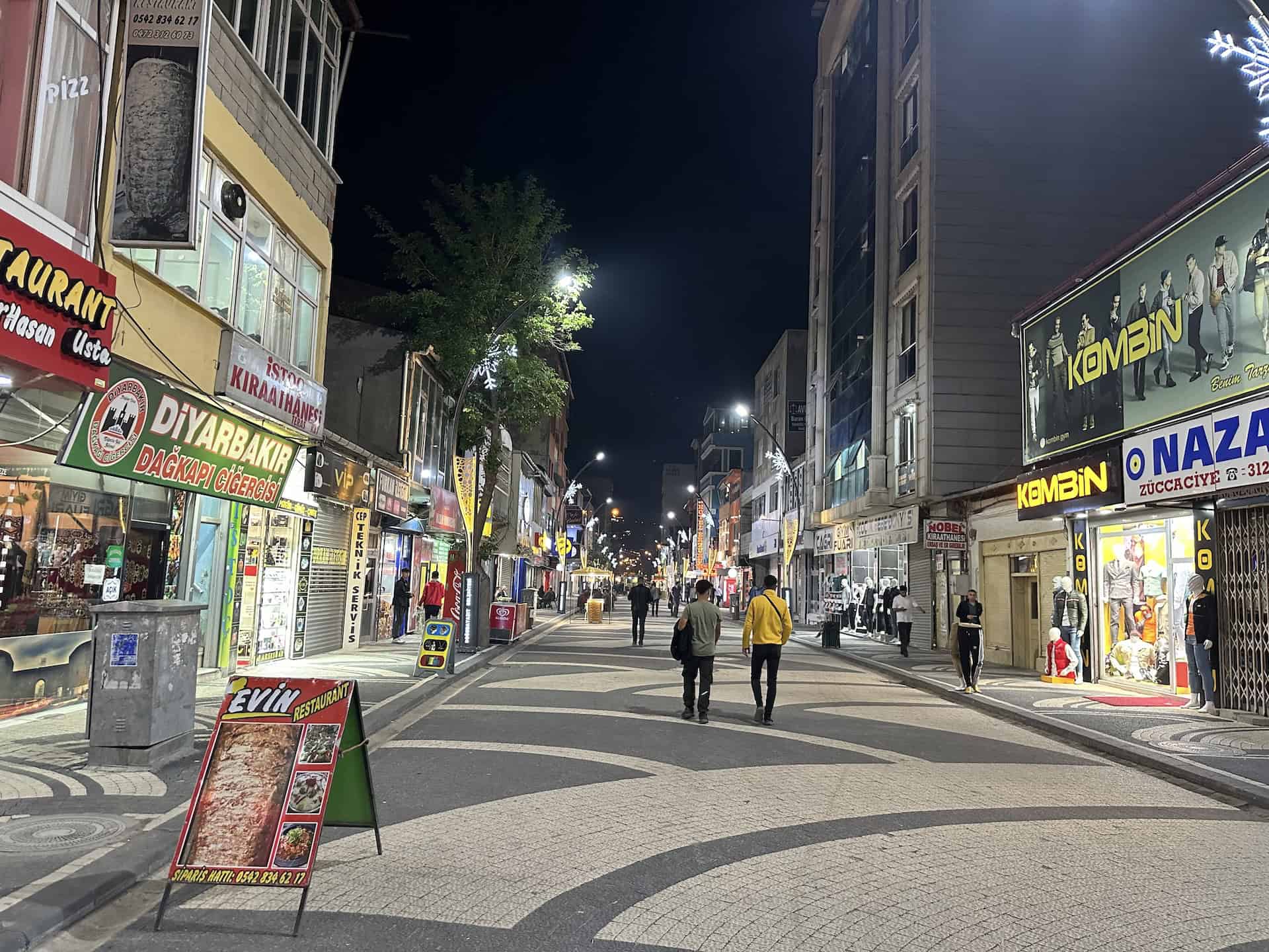 İnegöl Street in Doğubayazıt, Turkey