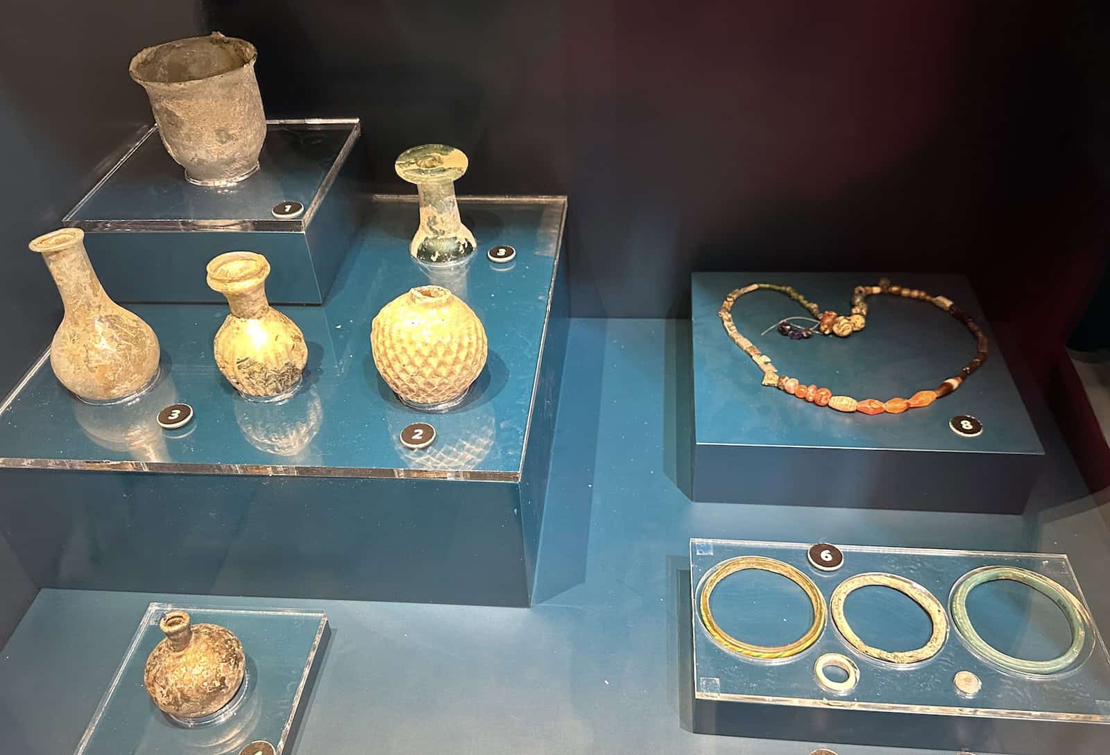 Unguentarium, perfume bottles, beads, and bracelets; Roman period at the Hasankeyf Museum in Turkey