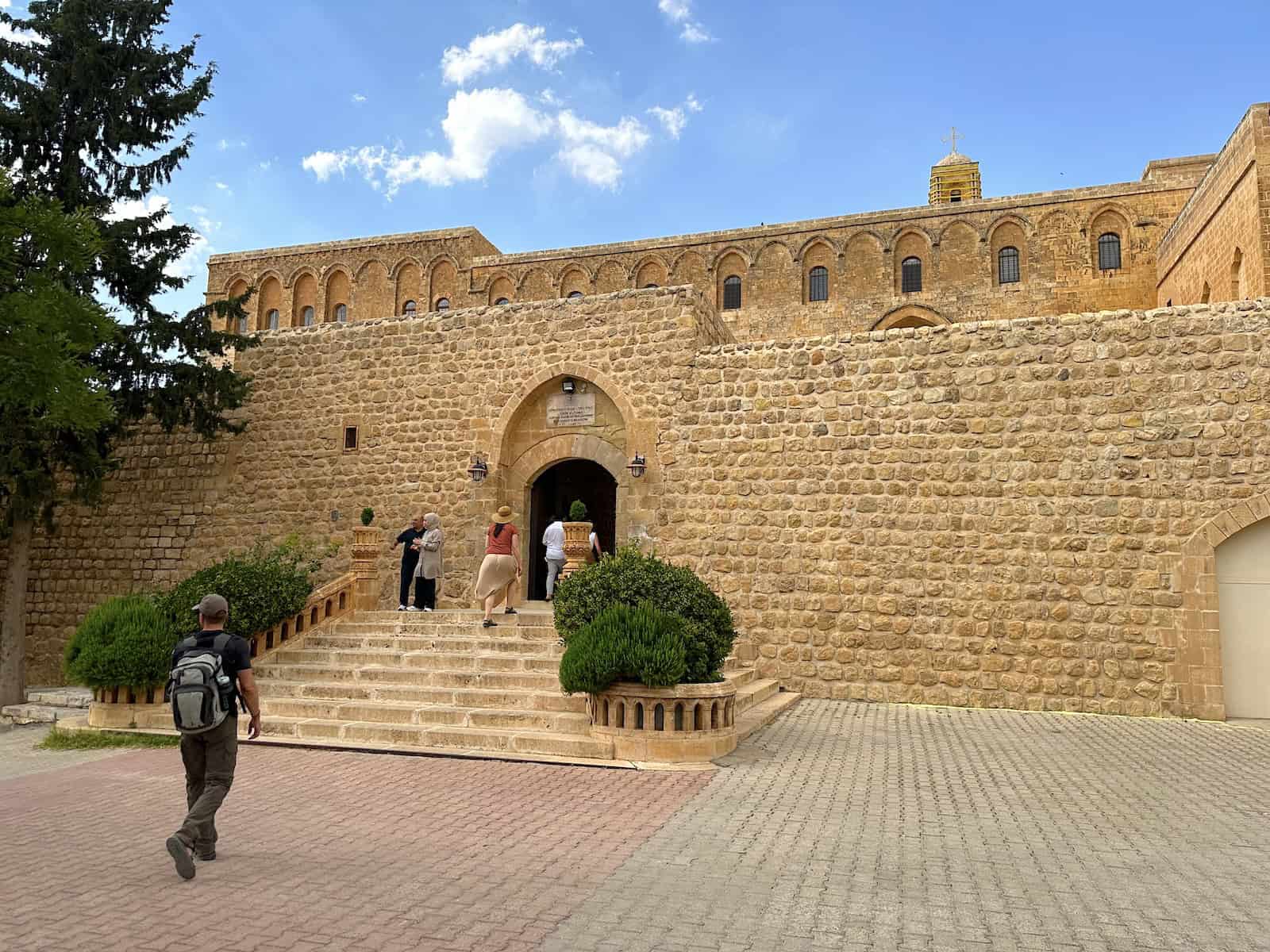 Entrance at Mor Hananyo