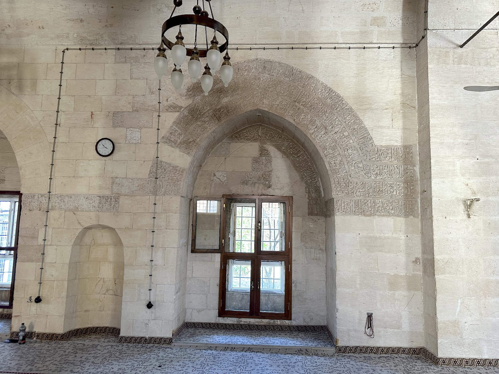 Quranic inscriptions in the prayer hall of the Latifiye Mosque